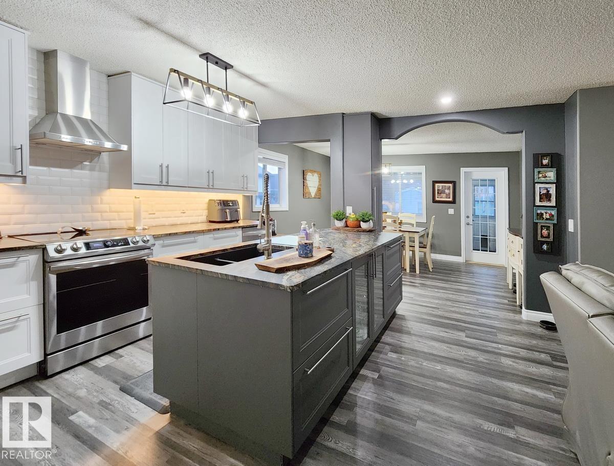 31 Westwood Wy, Fort Saskatchewan, Alberta  T8L 4G4 - Photo 4 - E4460332