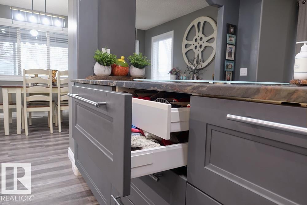 31 Westwood Wy, Fort Saskatchewan, Alberta  T8L 4G4 - Photo 8 - E4460332