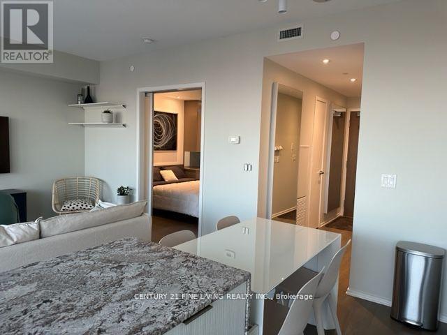 6202 - 1 Bloor Street E, Toronto, Ontario  M4W 0A8 - Photo 6 - C12539708