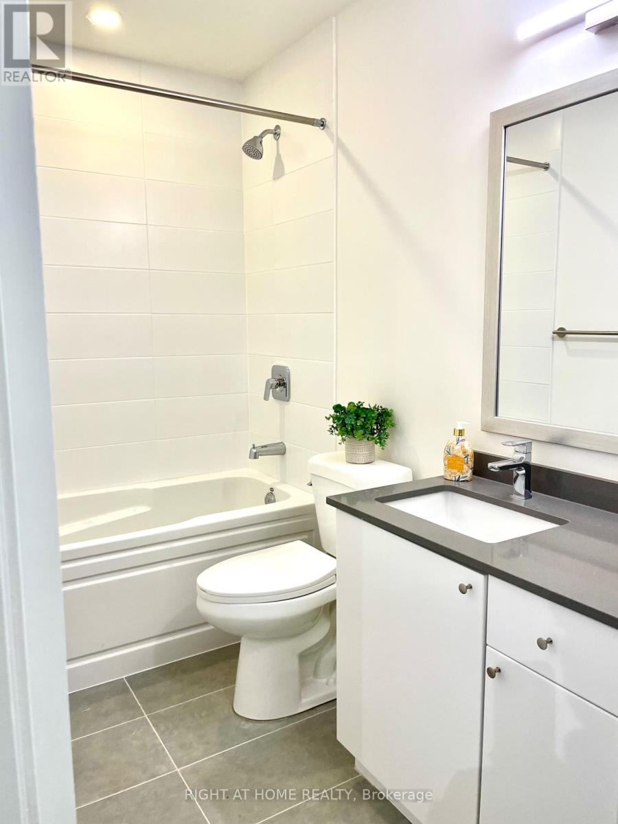 1405 - 3260 Sheppard Avenue E, Toronto, Ontario  M1T 3K3 - Photo 9 - E12539726