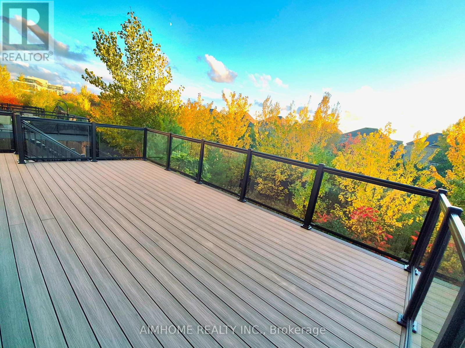 3150 Sunflower Drive, Oakville, Ontario  L6M 0Z4 - Photo 5 - W12365535