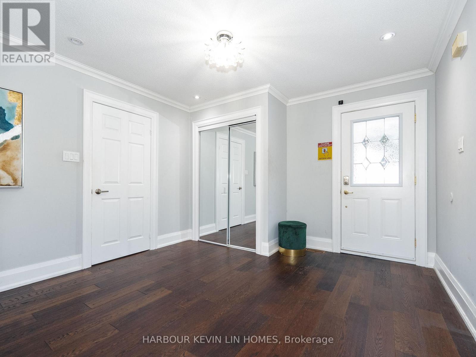 43 Piccadilly Road, Richmond Hill, Ontario  L4B 1S9 - Photo 19 - N12539728