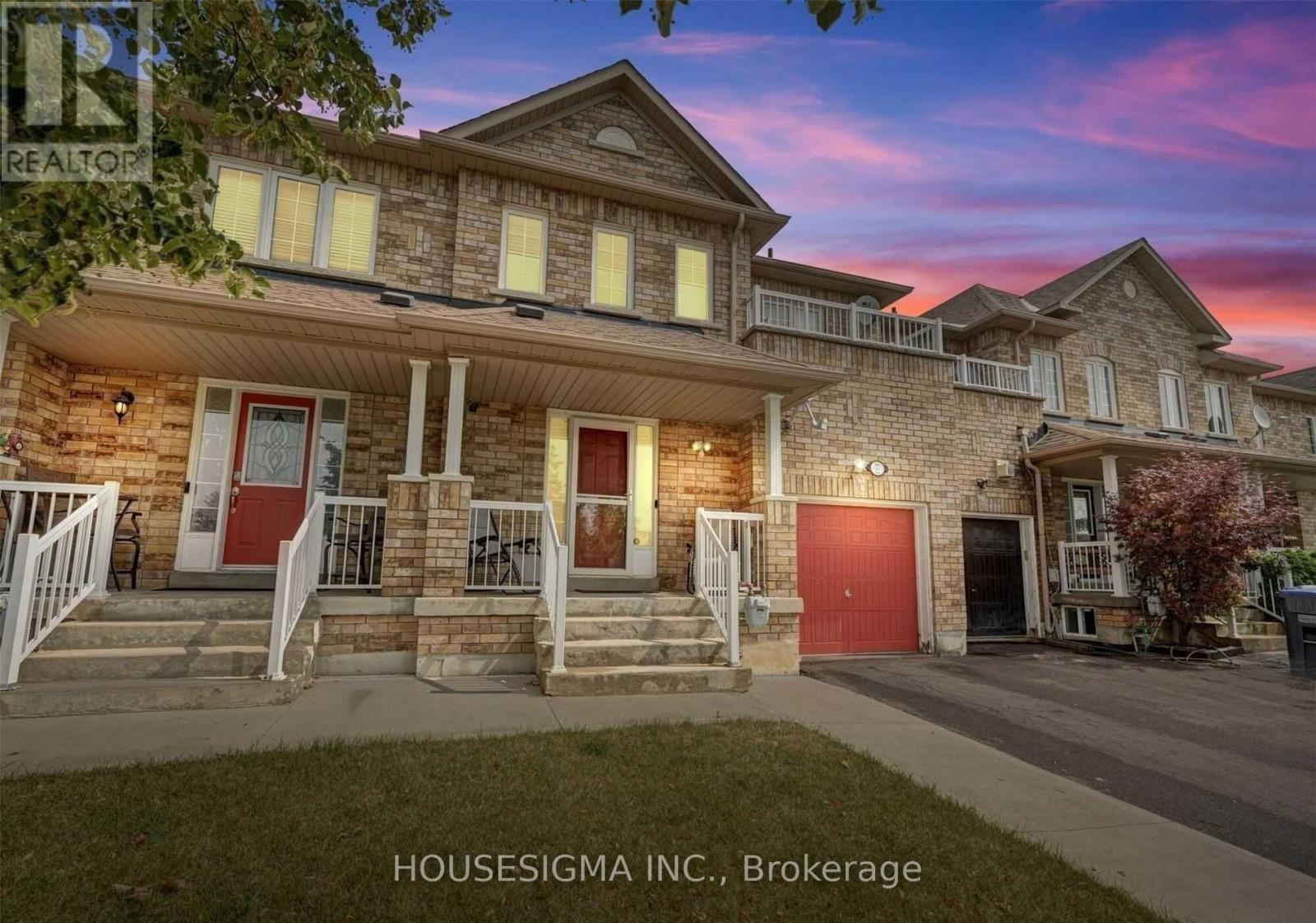 77 Beavervalley Drive, Brampton, Ontario  L7A 3R3 - Photo 4 - W12539706