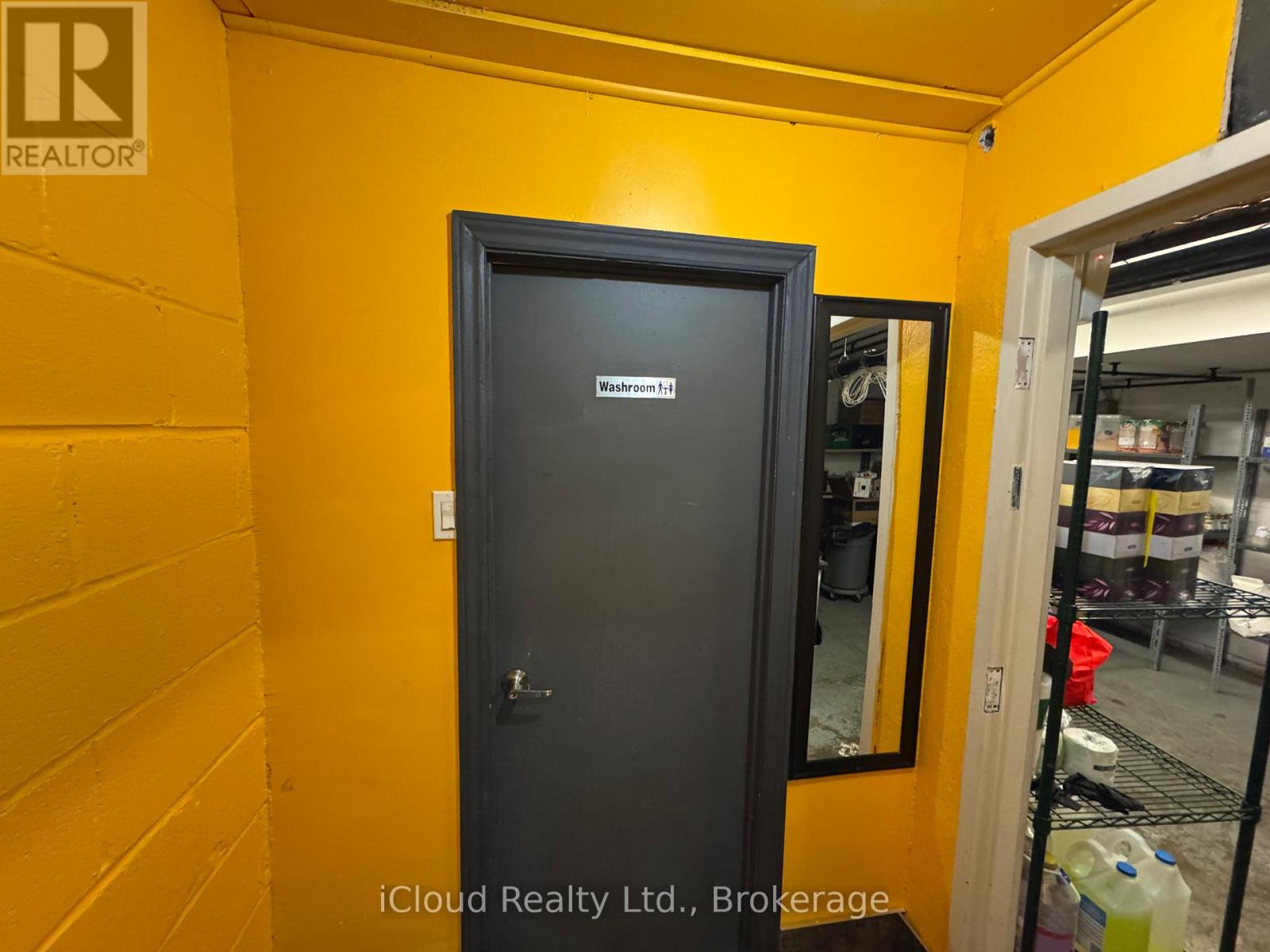 1178 The Queensway, Toronto, Ontario  M8Z 1R5 - Photo 21 - W12539714