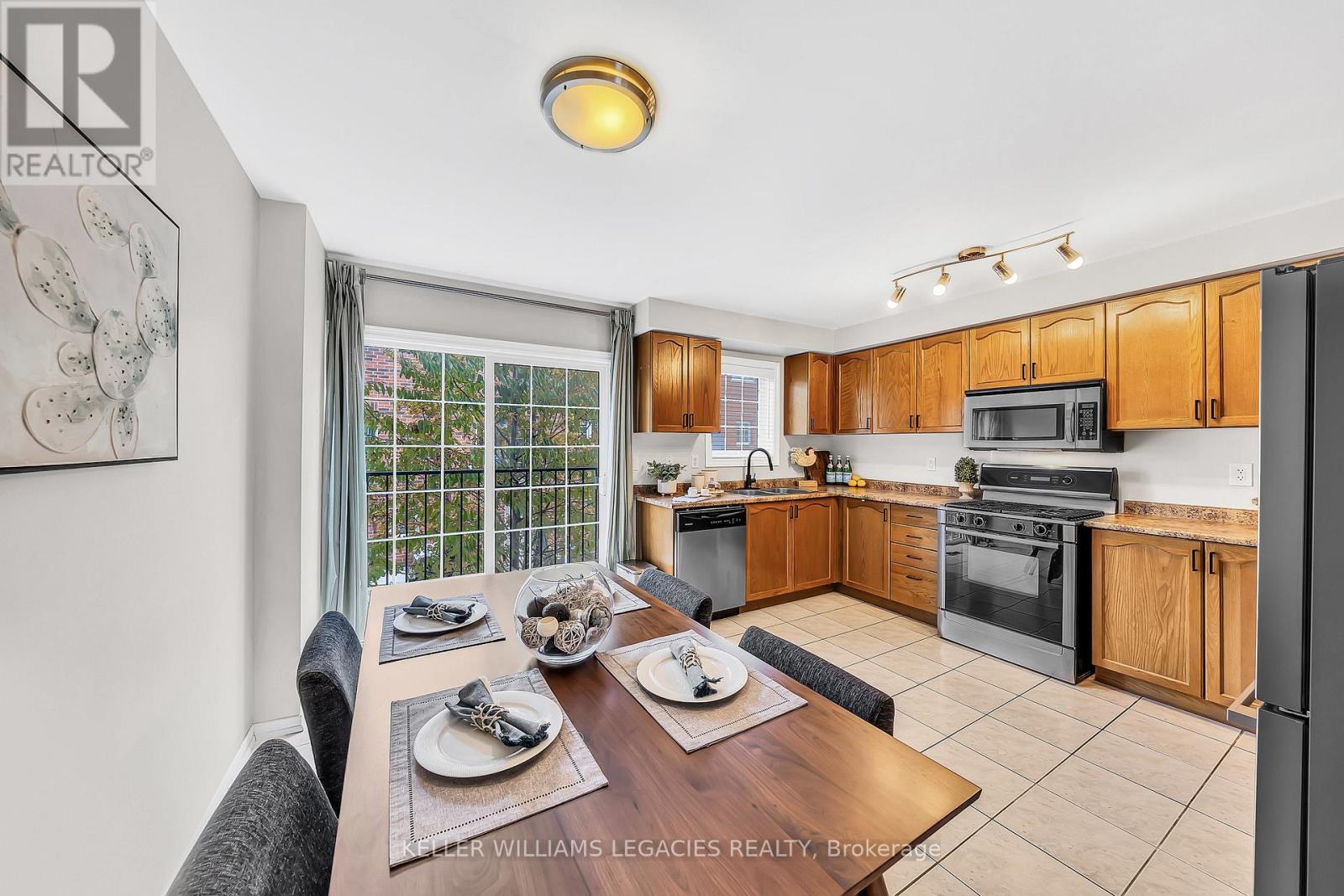 9 Rock Haven Lane, Brampton, Ontario  L6X 0H2 - Photo 15 - W12539718