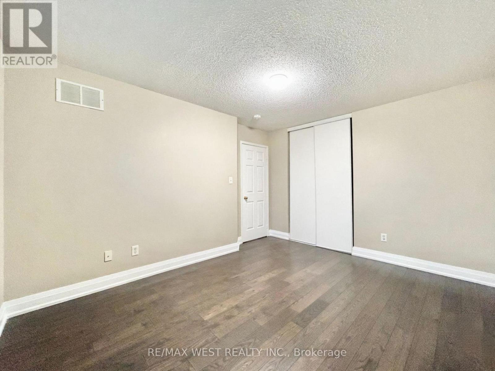 1 - 66 Manley Lane, Milton, Ontario  L9T 5N8 - Photo 14 - W12539724