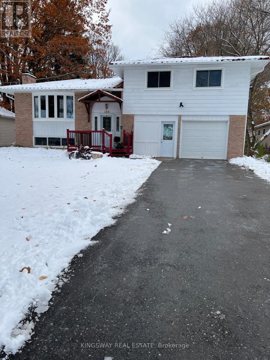 100 River Drive, East Gwillimbury, Ontario  L9N 1A4 - Photo 2 - N12499750