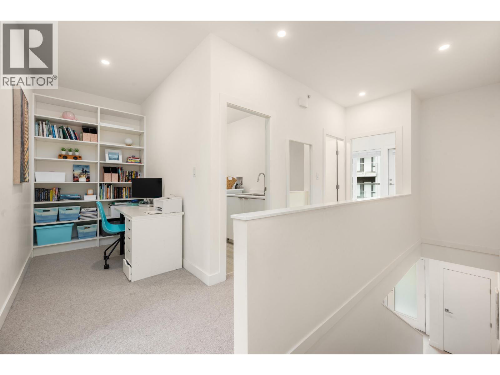 3 3595 Salal Drive, North Vancouver, British Columbia  V7G 0A7 - Photo 16 - R3067038