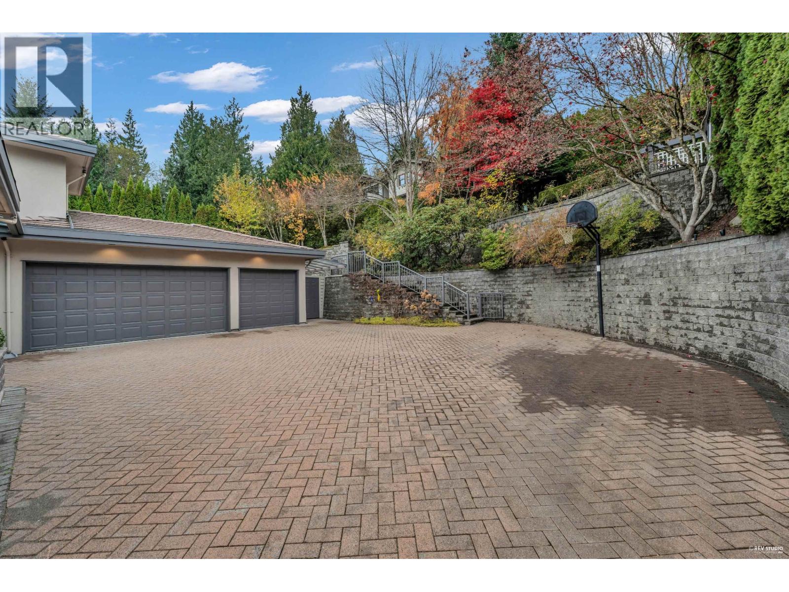 1525 Errigal Place, West Vancouver, British Columbia V7S 3H1 - Photo 35 - R3067039