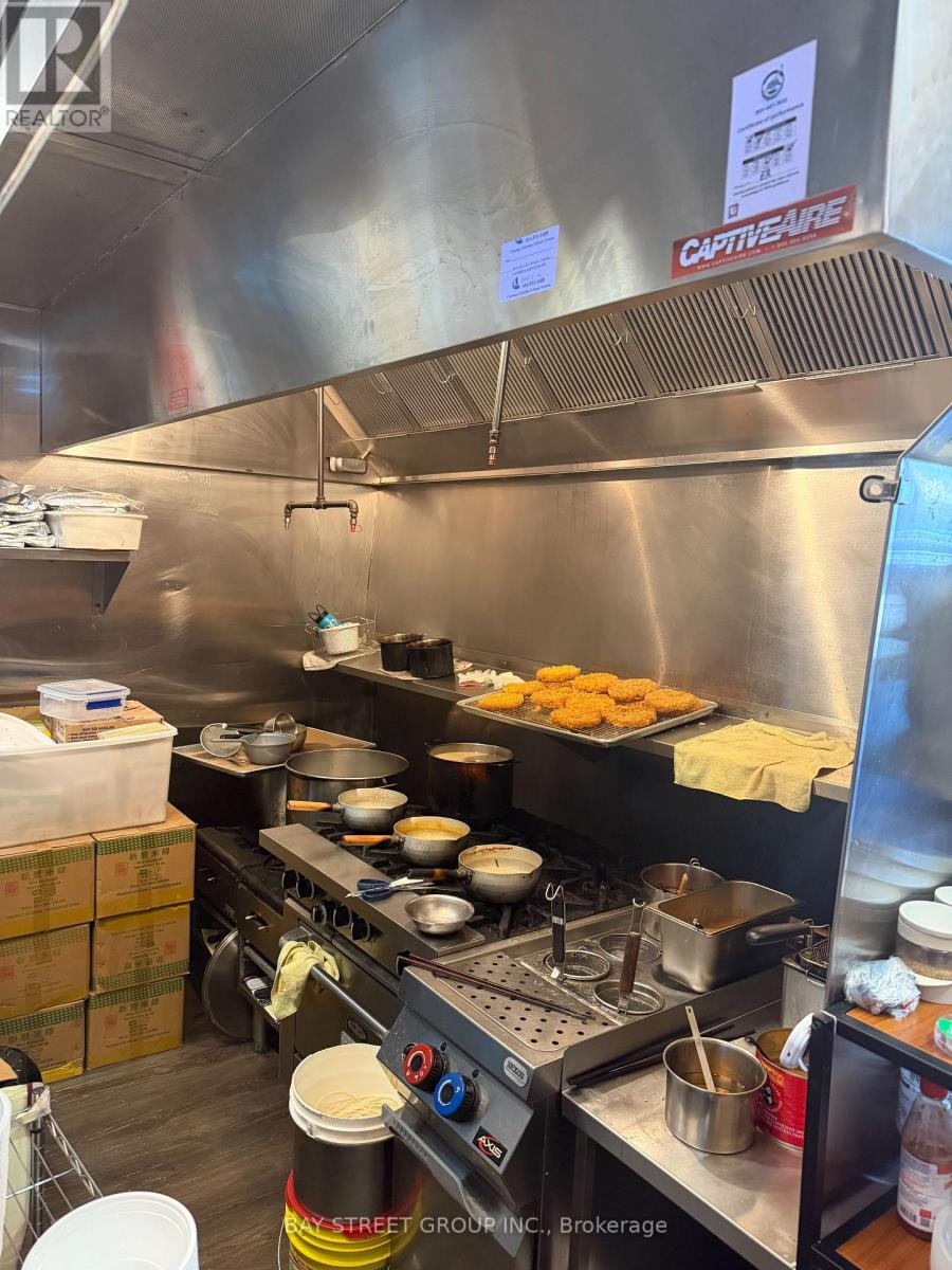 109 - 4750 Yonge Street, Toronto, Ontario  M2N 5M6 - Photo 3 - C12539734