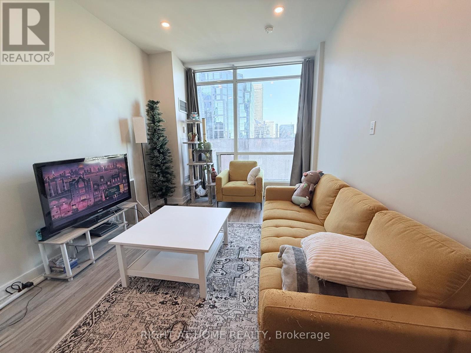 2310 - 7 King Street E, Toronto, Ontario M5C 3C5 - Photo 2 - C12539746