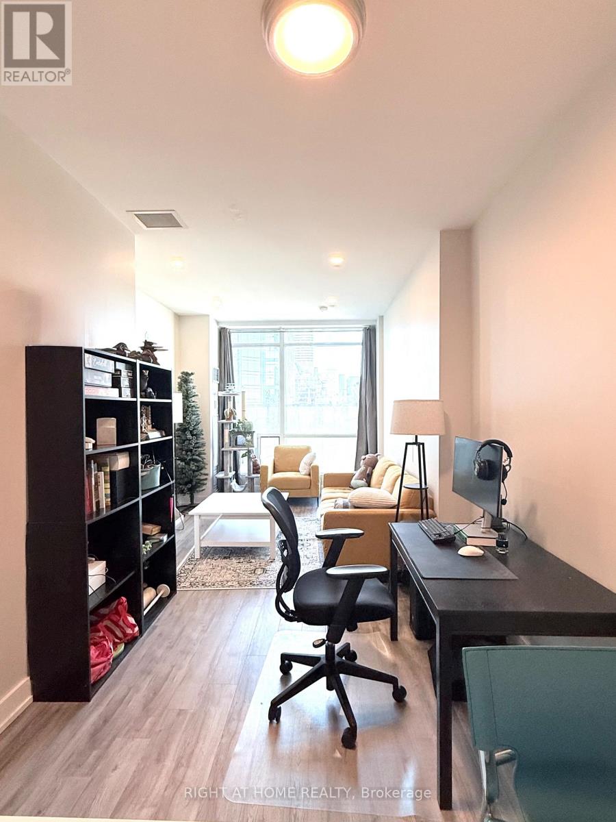 2310 - 7 King Street E, Toronto, Ontario M5C 3C5 - Photo 3 - C12539746