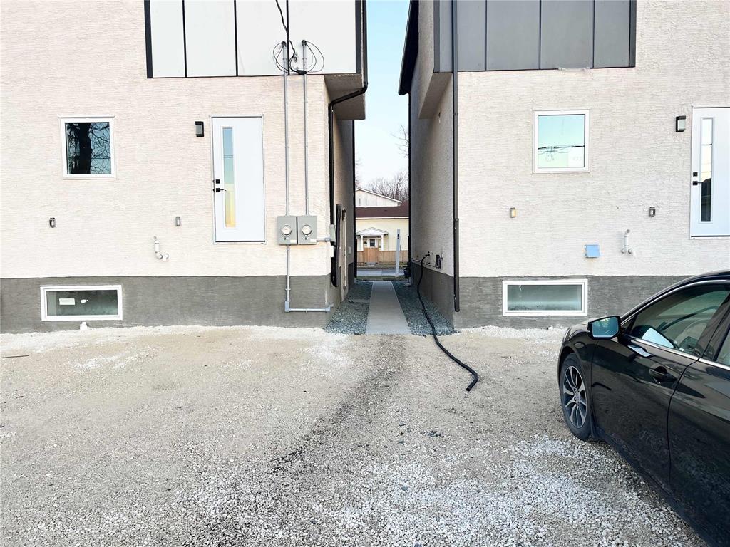 474 Ferry Road, Winnipeg, Manitoba  R3J 1W6 - Photo 31 - 202521093