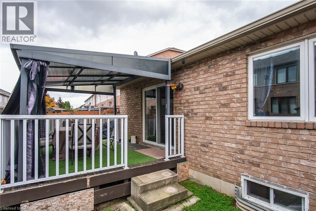 57 Hannon Crescent, Hamilton, Ontario L0R 1P0 - Photo 6 - 40787951