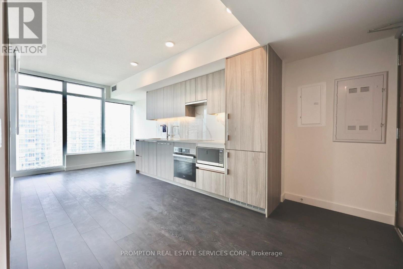 1901 - 1 Concord Cityplace Way, Toronto, Ontario  M5V 0X3 - Photo 21 - C12539748