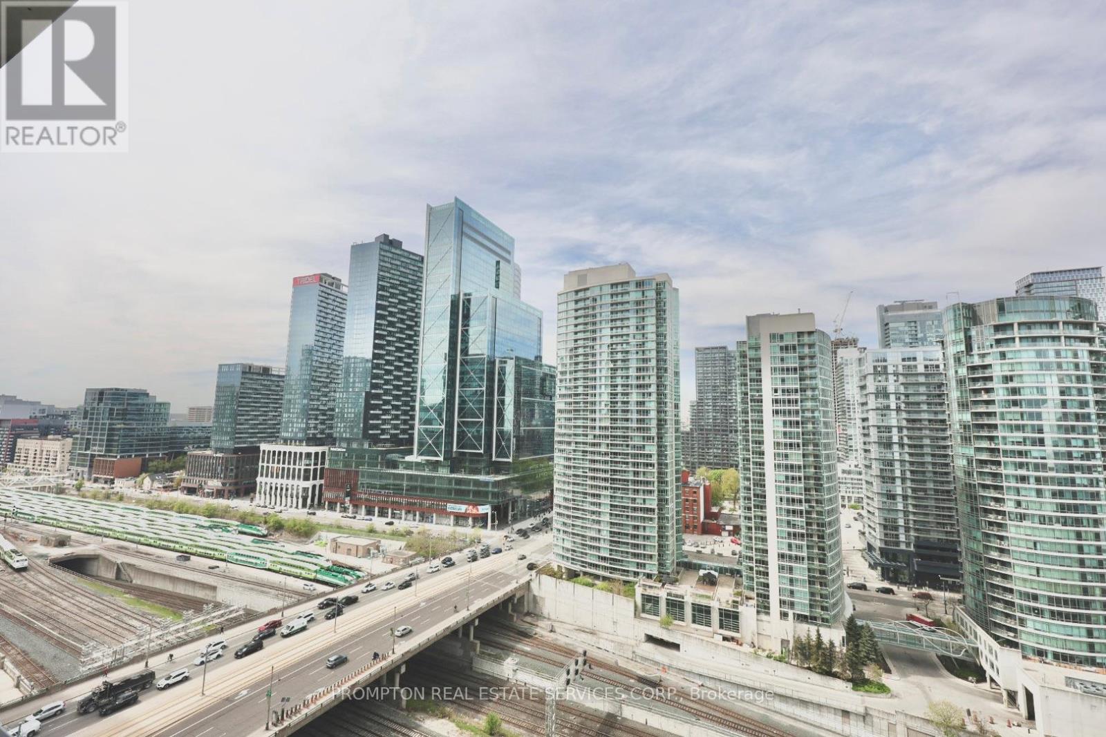 1901 - 1 Concord Cityplace Way, Toronto, Ontario  M5V 0X3 - Photo 23 - C12539748