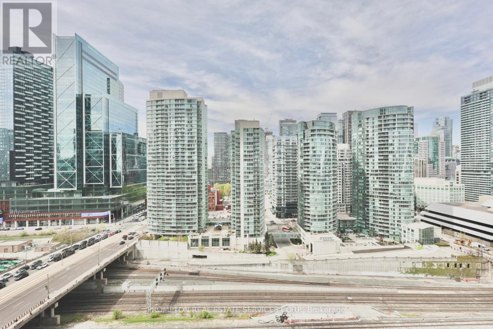 1901 - 1 Concord Cityplace Way, Toronto, Ontario  M5V 0X3 - Photo 27 - C12539748