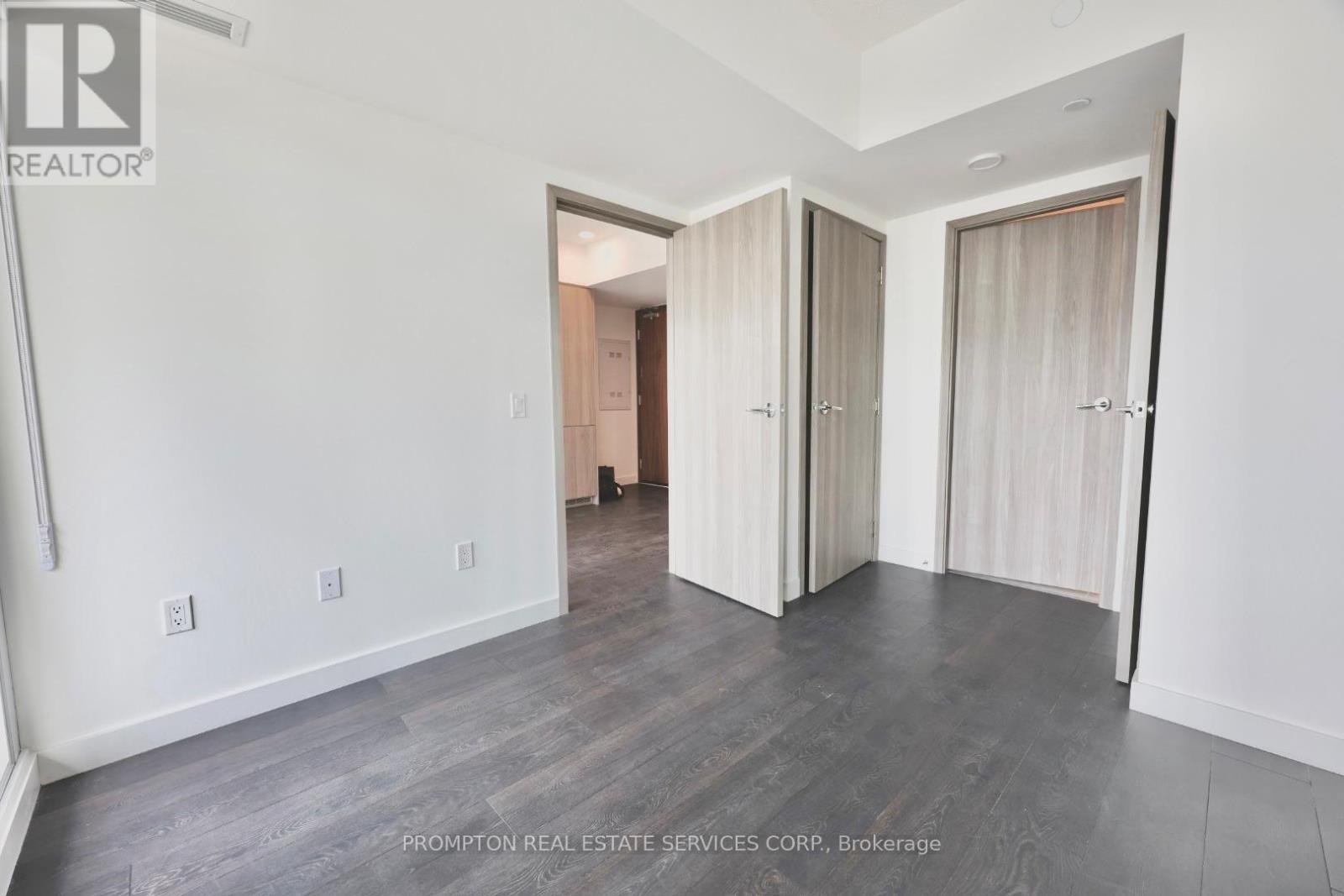 1901 - 1 Concord Cityplace Way, Toronto, Ontario  M5V 0X3 - Photo 8 - C12539748