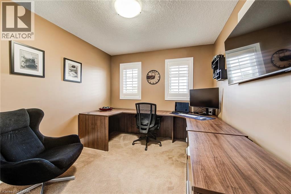 279 Zeller Drive, Kitchener, Ontario  N2A 0B2 - Photo 24 - 40771114