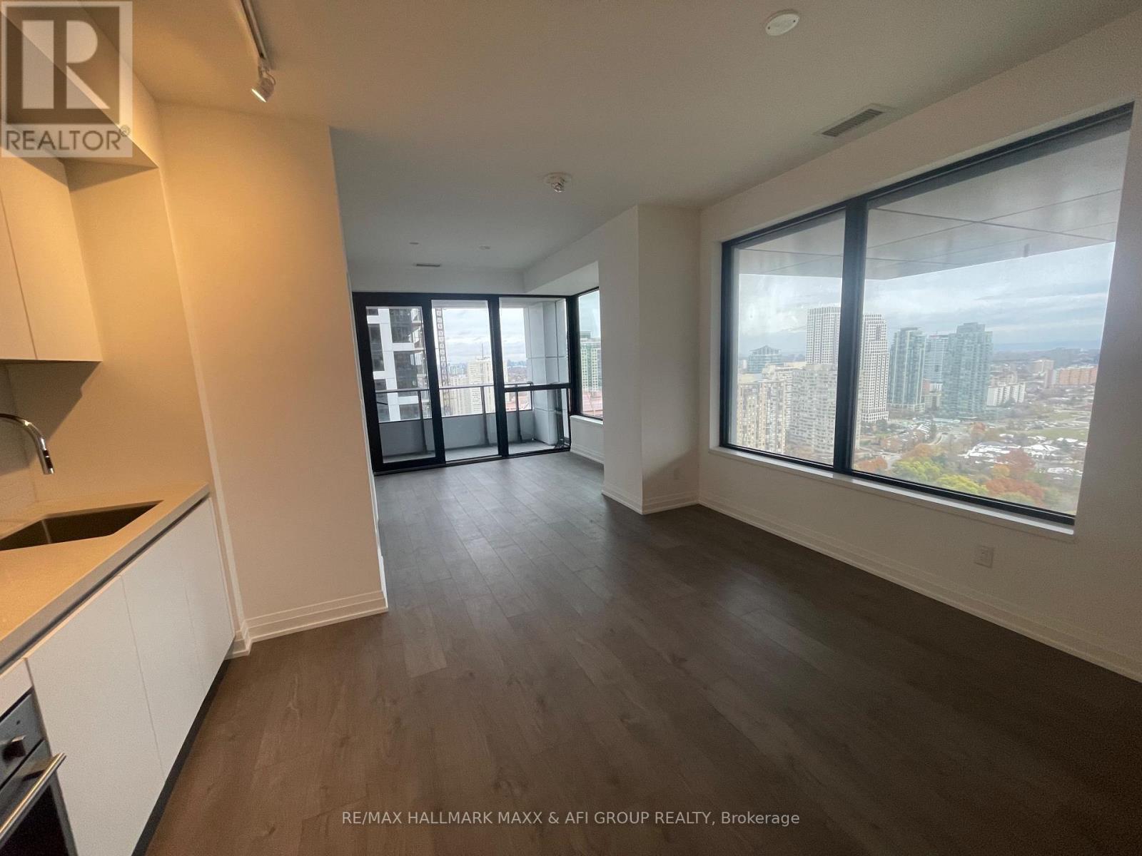 2402 - 4015 The Exchange, Mississauga, Ontario L5B 0N9 - Photo 10 - W12535240