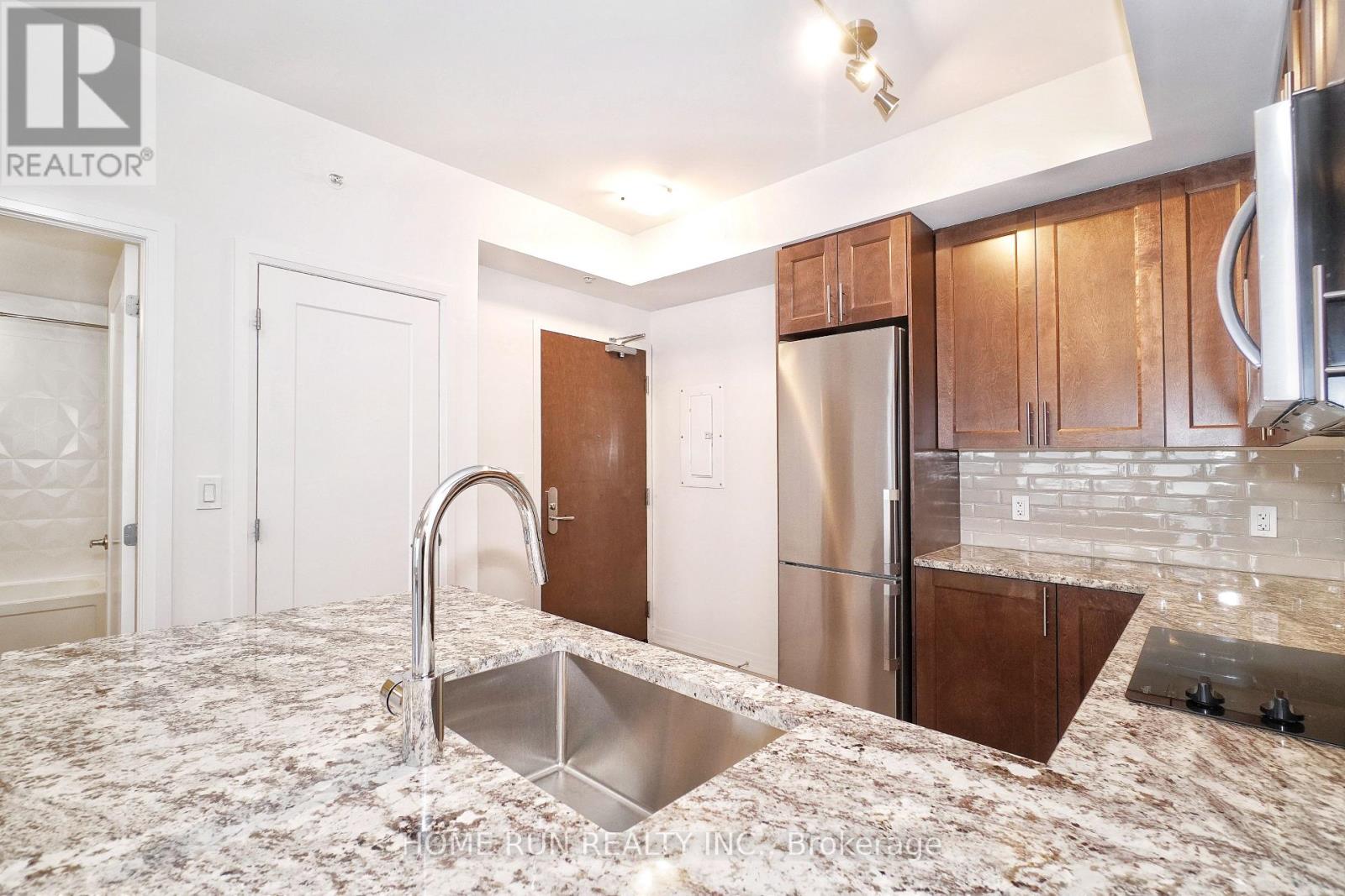 3205 - 805 Carling Avenue, Ottawa, Ontario K1S 5W9 - Photo 11 - X12539768