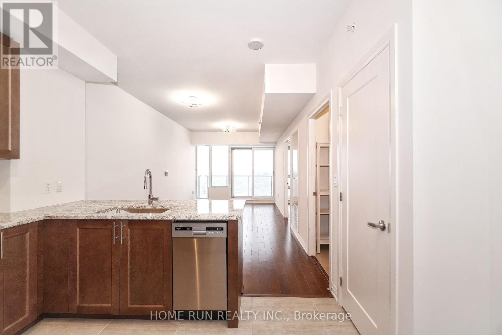 3205 - 805 Carling Avenue, Ottawa, Ontario K1S 5W9 - Photo 5 - X12539768