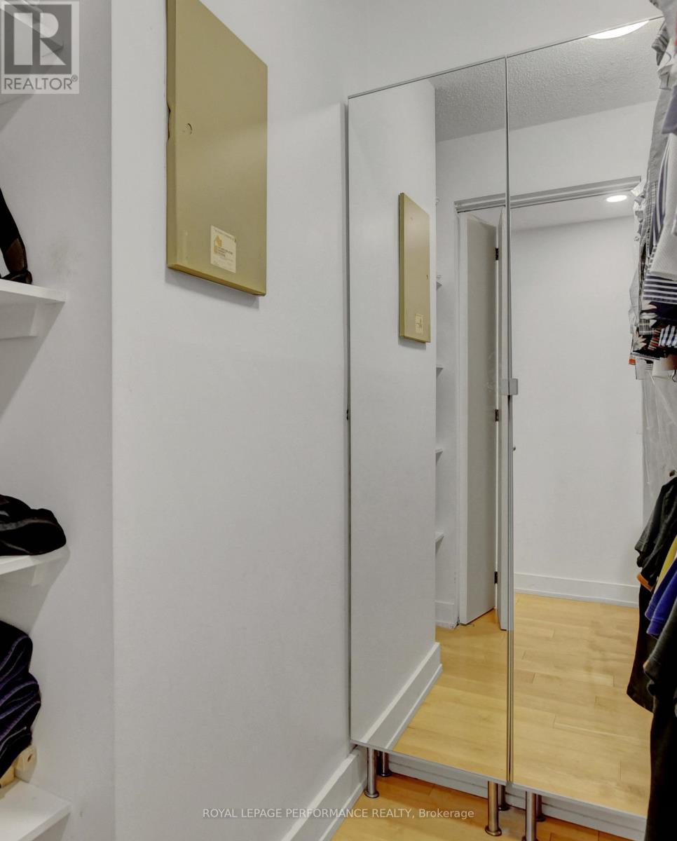 202 - 320 Crichton Street, Ottawa, Ontario K1M 1W5 - Photo 12 - X12539794