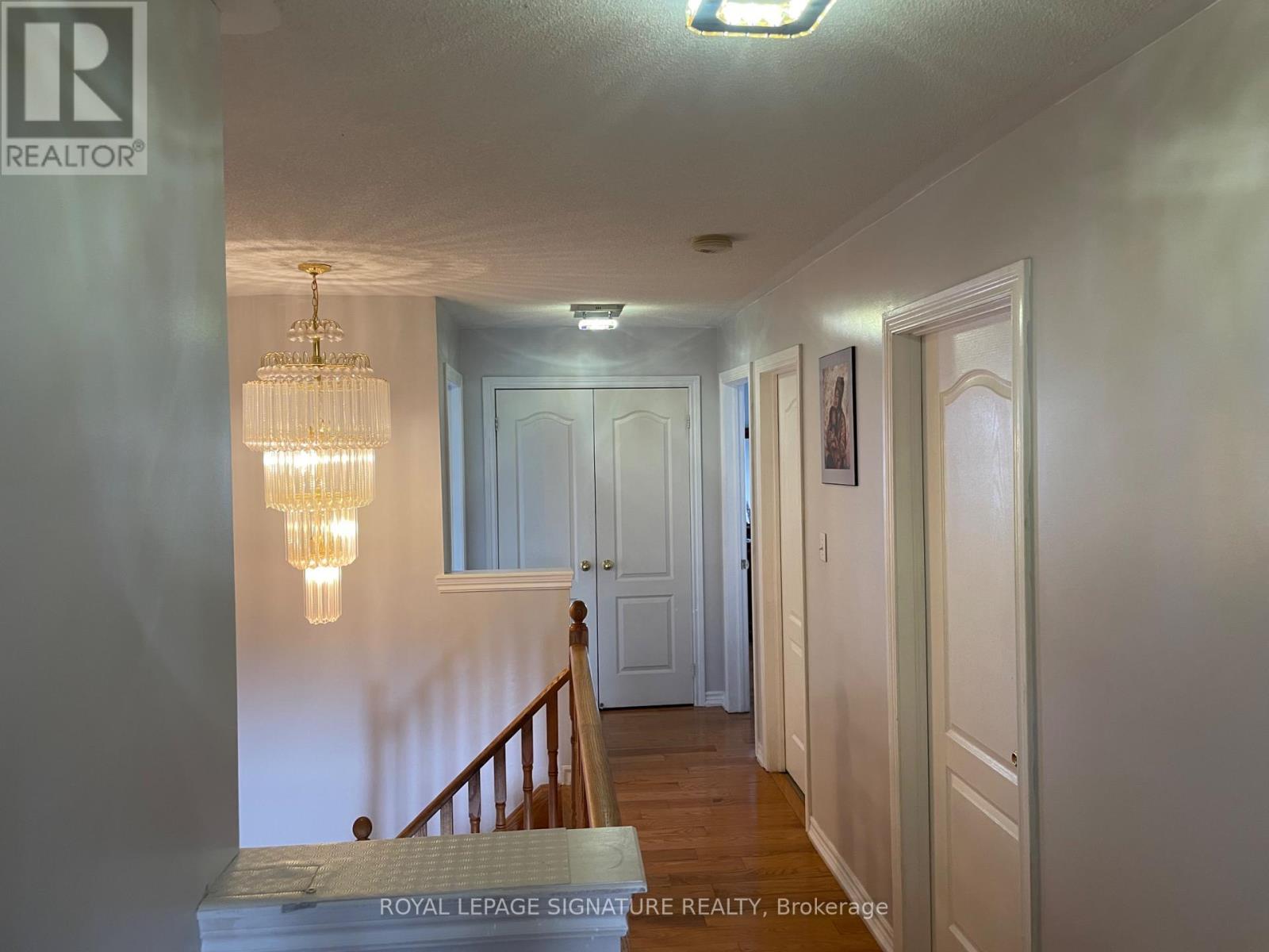 26 Mario Street, Brampton, Ontario  L6P 1N1 - Photo 13 - W12534212