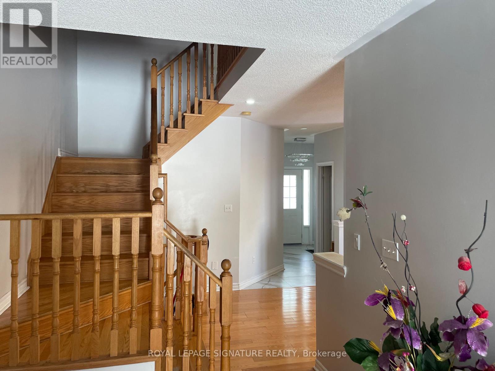 26 Mario Street, Brampton, Ontario  L6P 1N1 - Photo 11 - W12534212