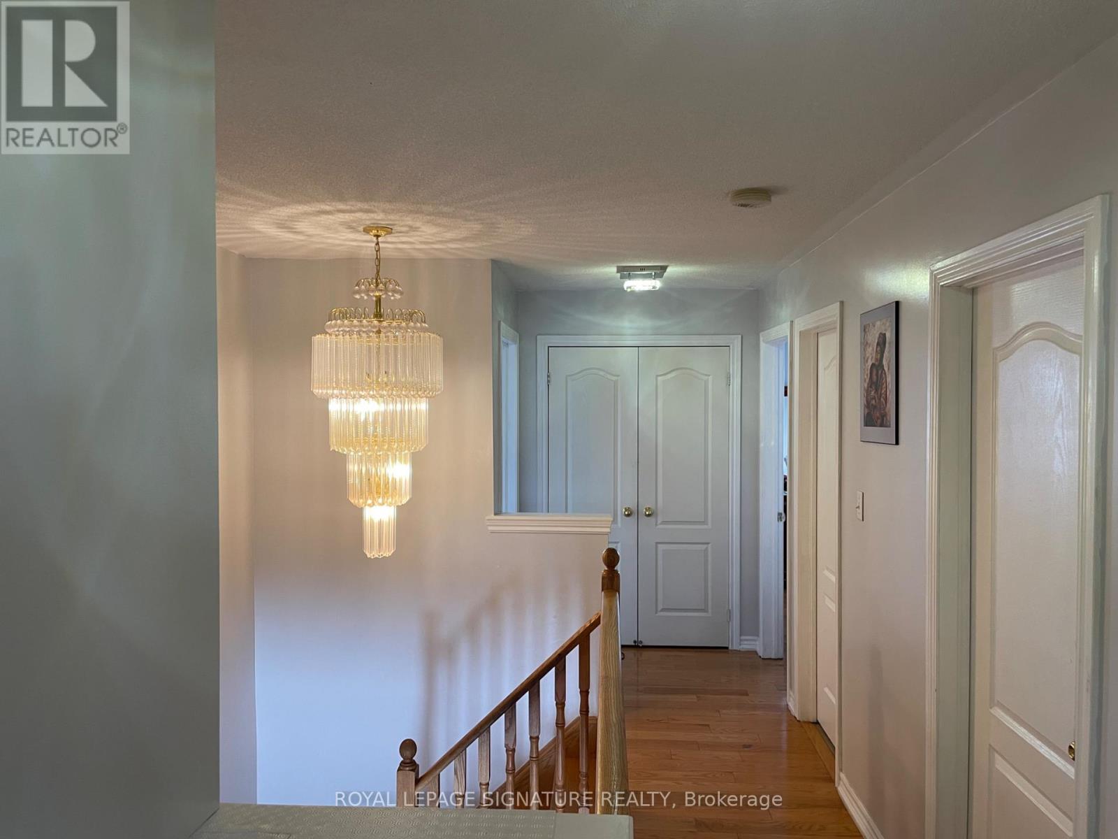 26 Mario Street, Brampton, Ontario  L6P 1N1 - Photo 10 - W12534212