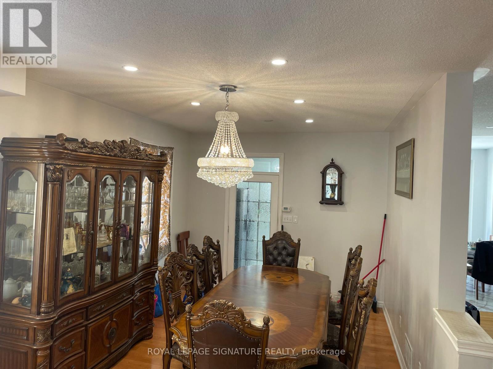 26 Mario Street, Brampton, Ontario  L6P 1N1 - Photo 21 - W12534212