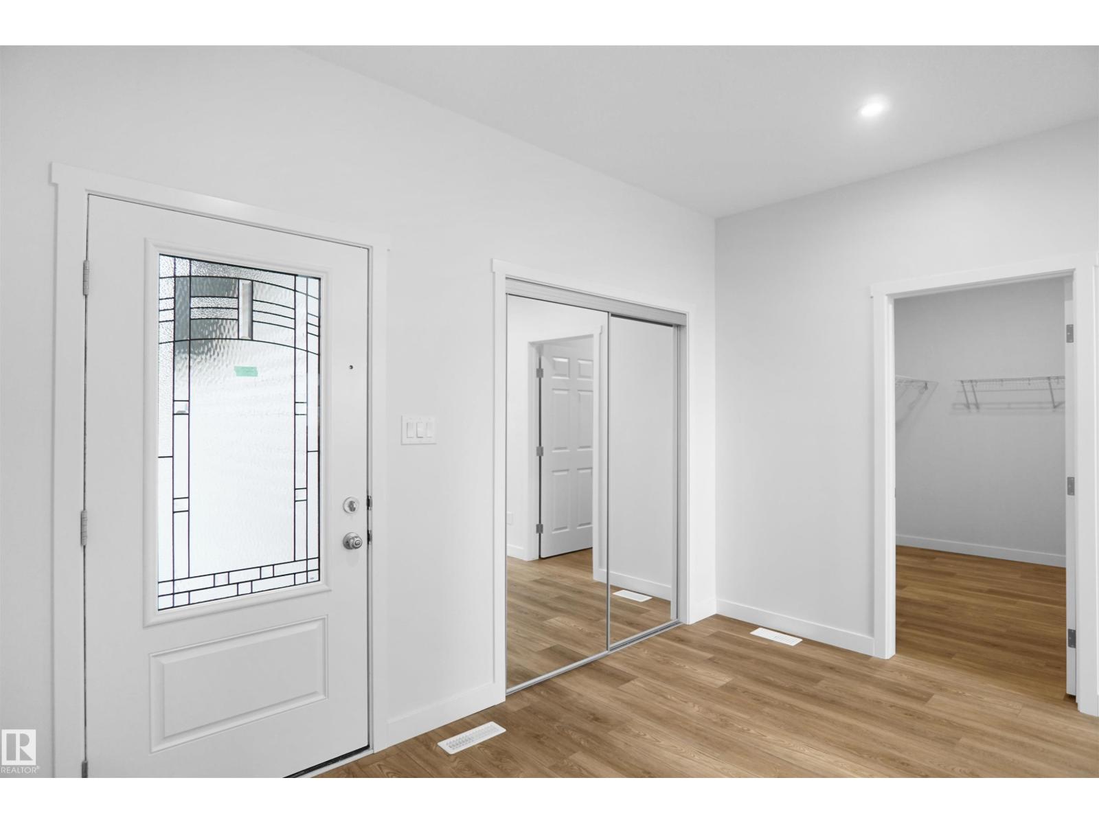 1177 South Creek Wd, Stony Plain, Alberta  T7Z 0M1 - Photo 2 - E4465545