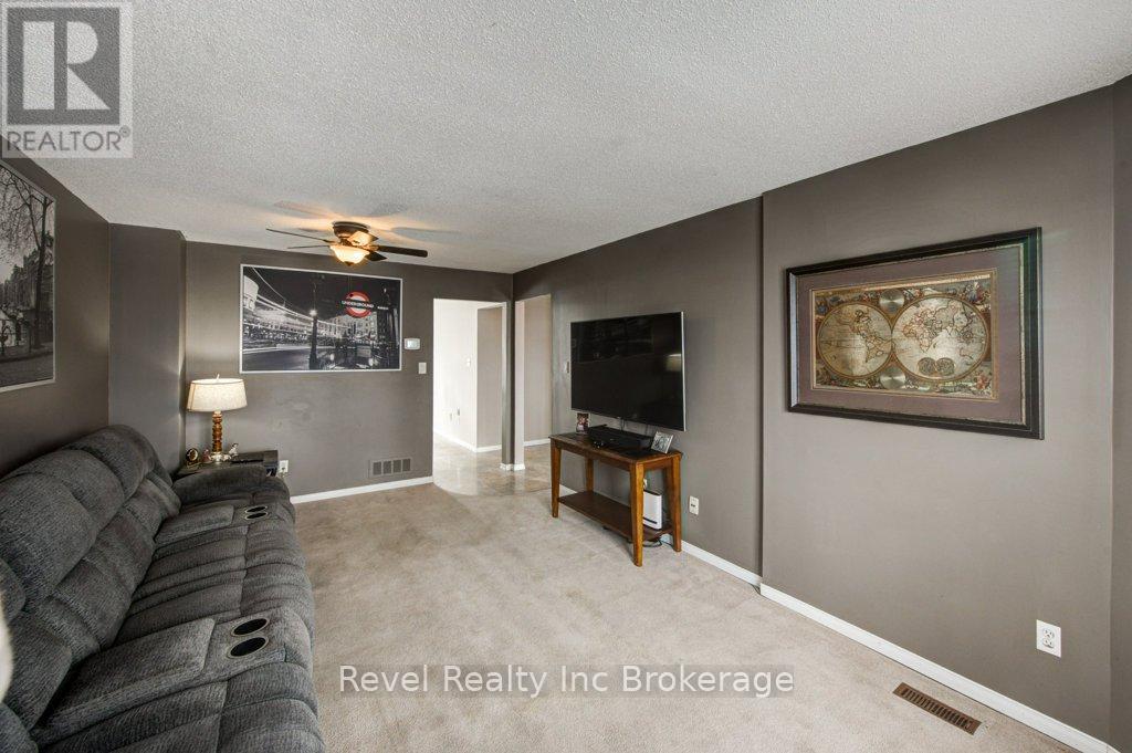 118 Canrobert Street, Woodstock, Ontario N4S 8X5 - Photo 10 - X12539772