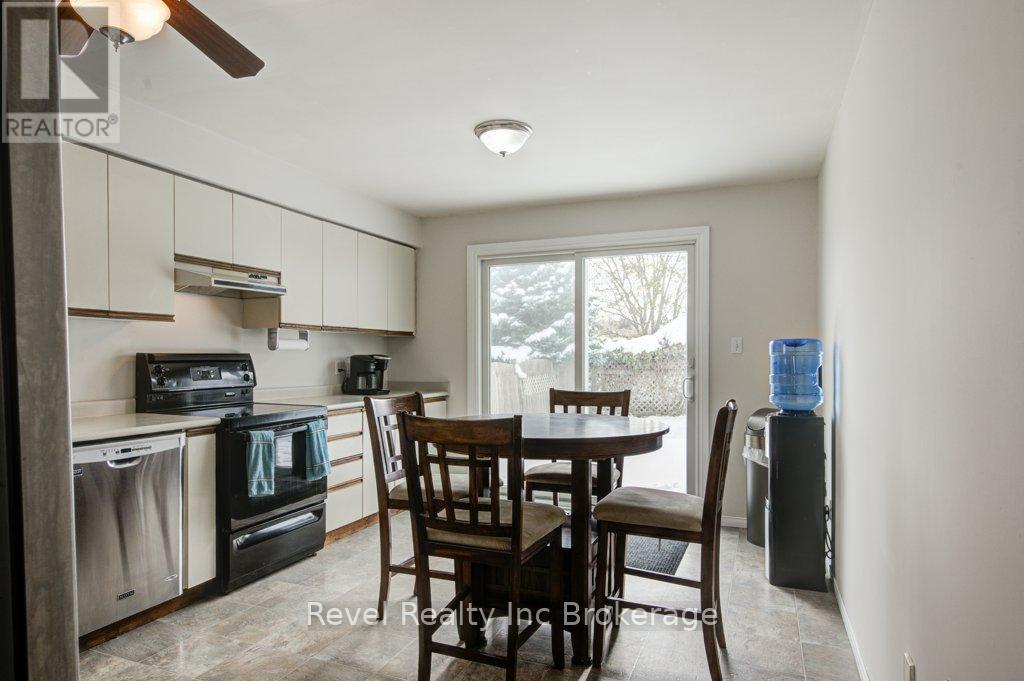 118 Canrobert Street, Woodstock, Ontario N4S 8X5 - Photo 12 - X12539772