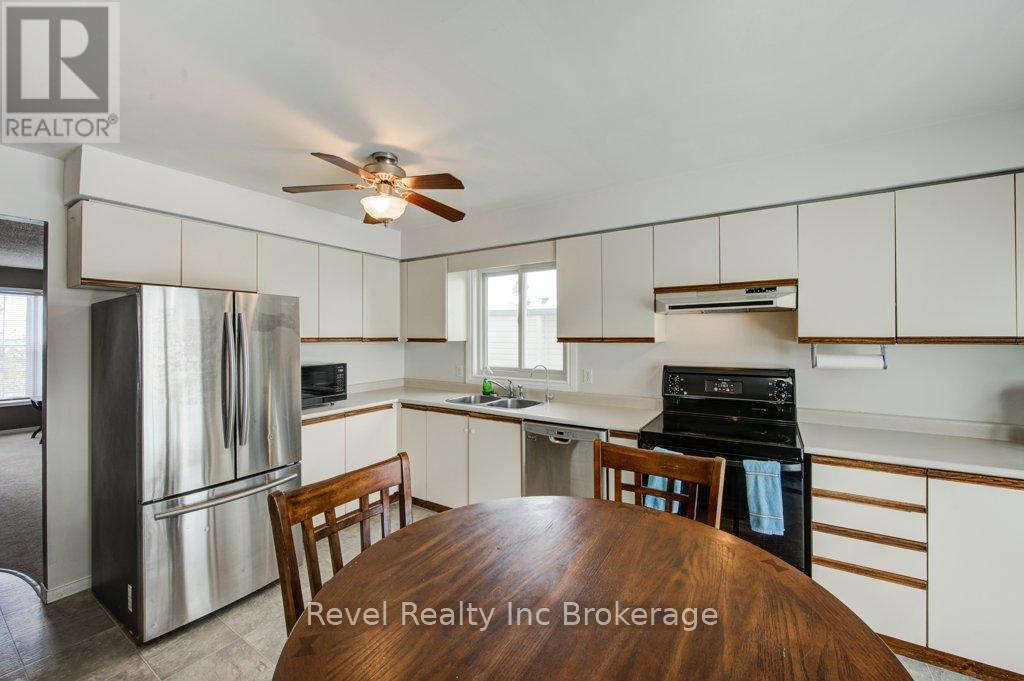 118 Canrobert Street, Woodstock, Ontario N4S 8X5 - Photo 14 - X12539772