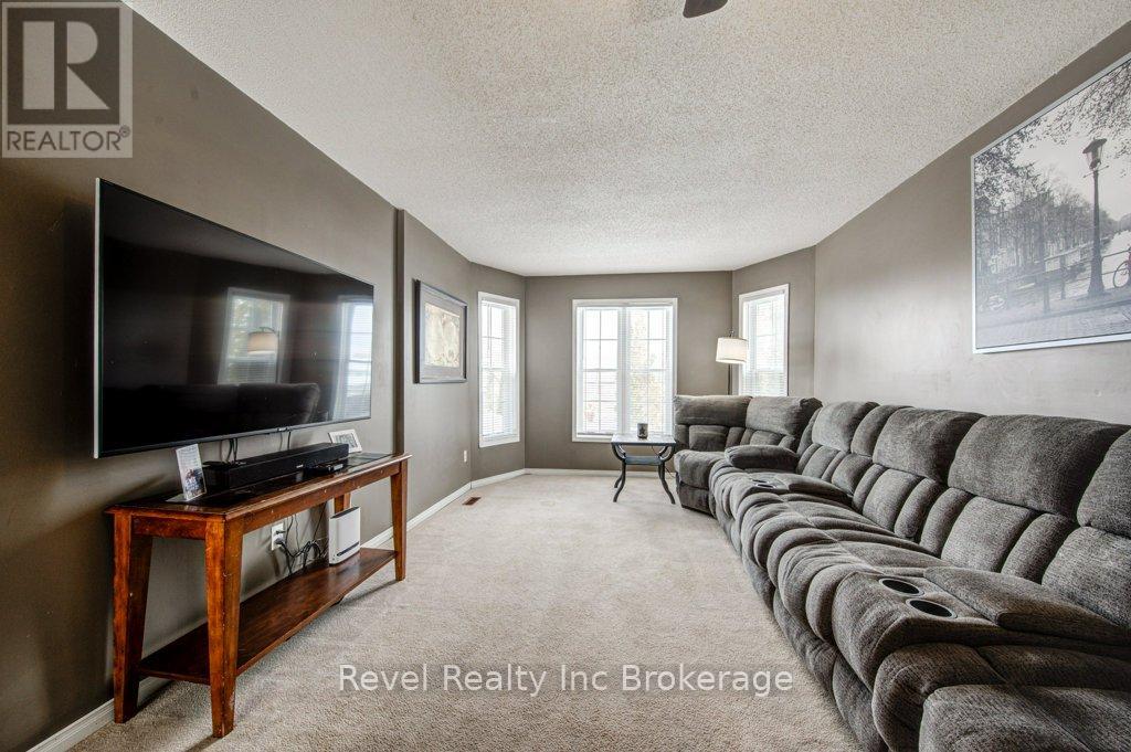 118 Canrobert Street, Woodstock, Ontario N4S 8X5 - Photo 7 - X12539772