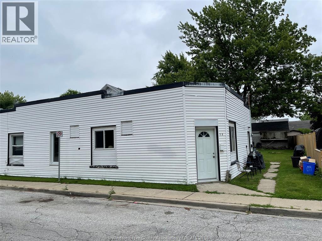 167 Murray, Amherstburg, Ontario N9V 1J4 - Photo 2 - 25028694