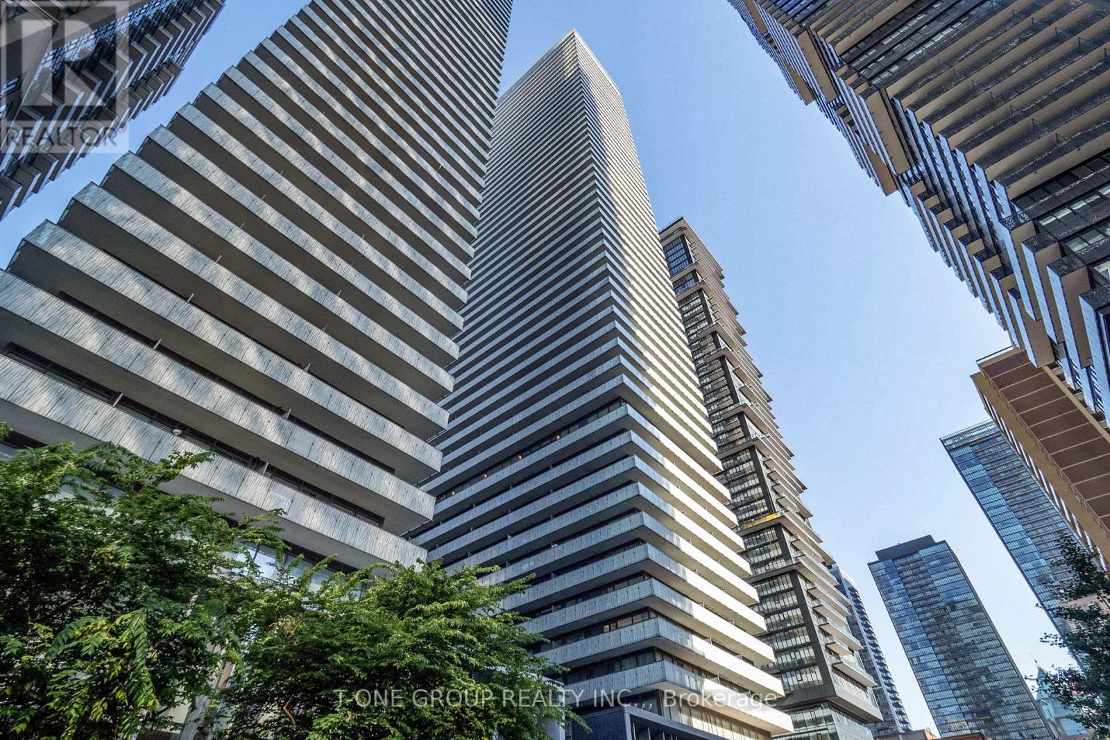 5003 - 50 CHARLES STREET E, Toronto, Ontario