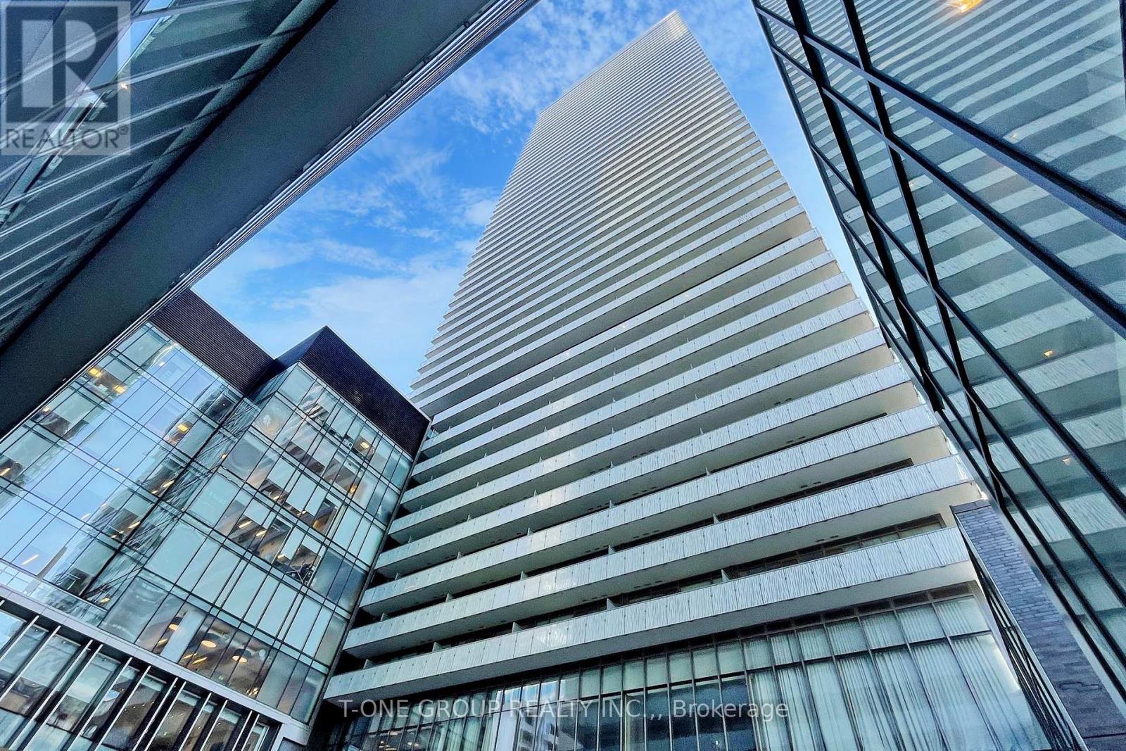 5003 - 50 Charles Street E, Toronto, Ontario  M4Y 0C3 - Photo 3 - C12539774