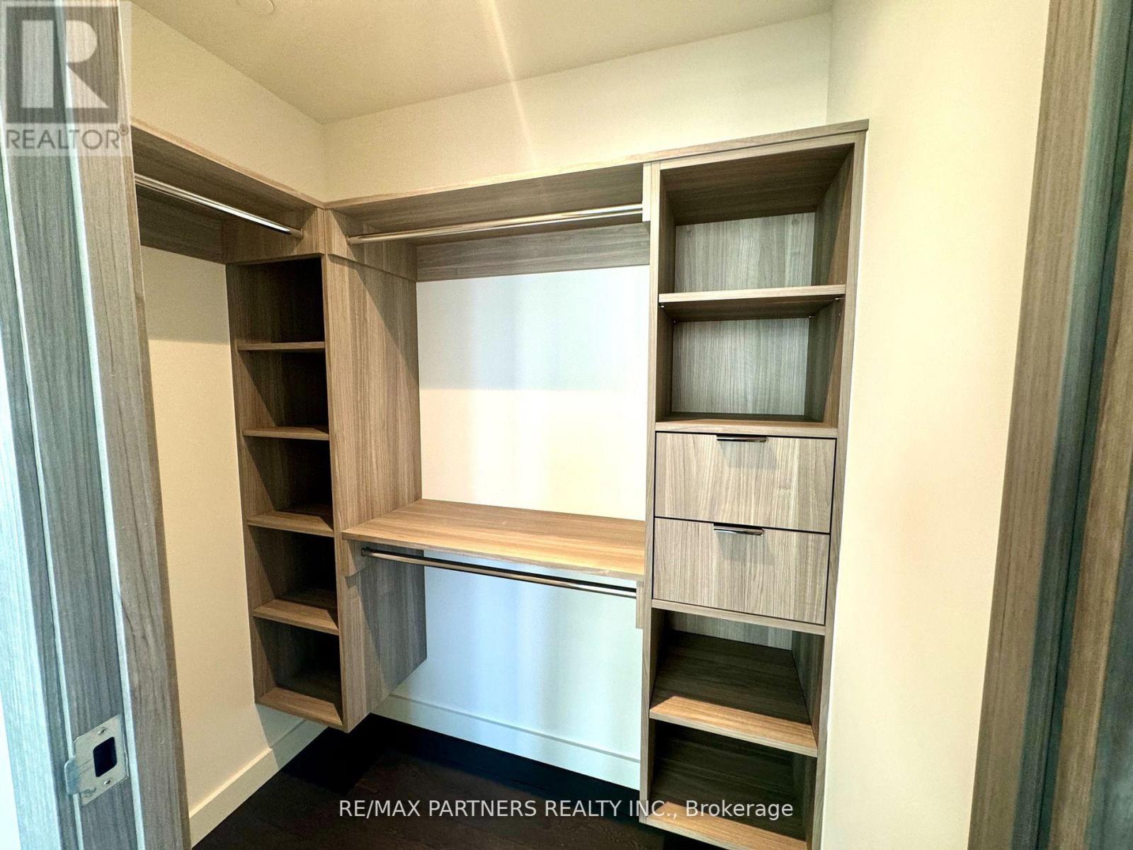 1215 - 27 Mcmahon Drive, Toronto, Ontario  M2K 0J2 - Photo 3 - C12539778