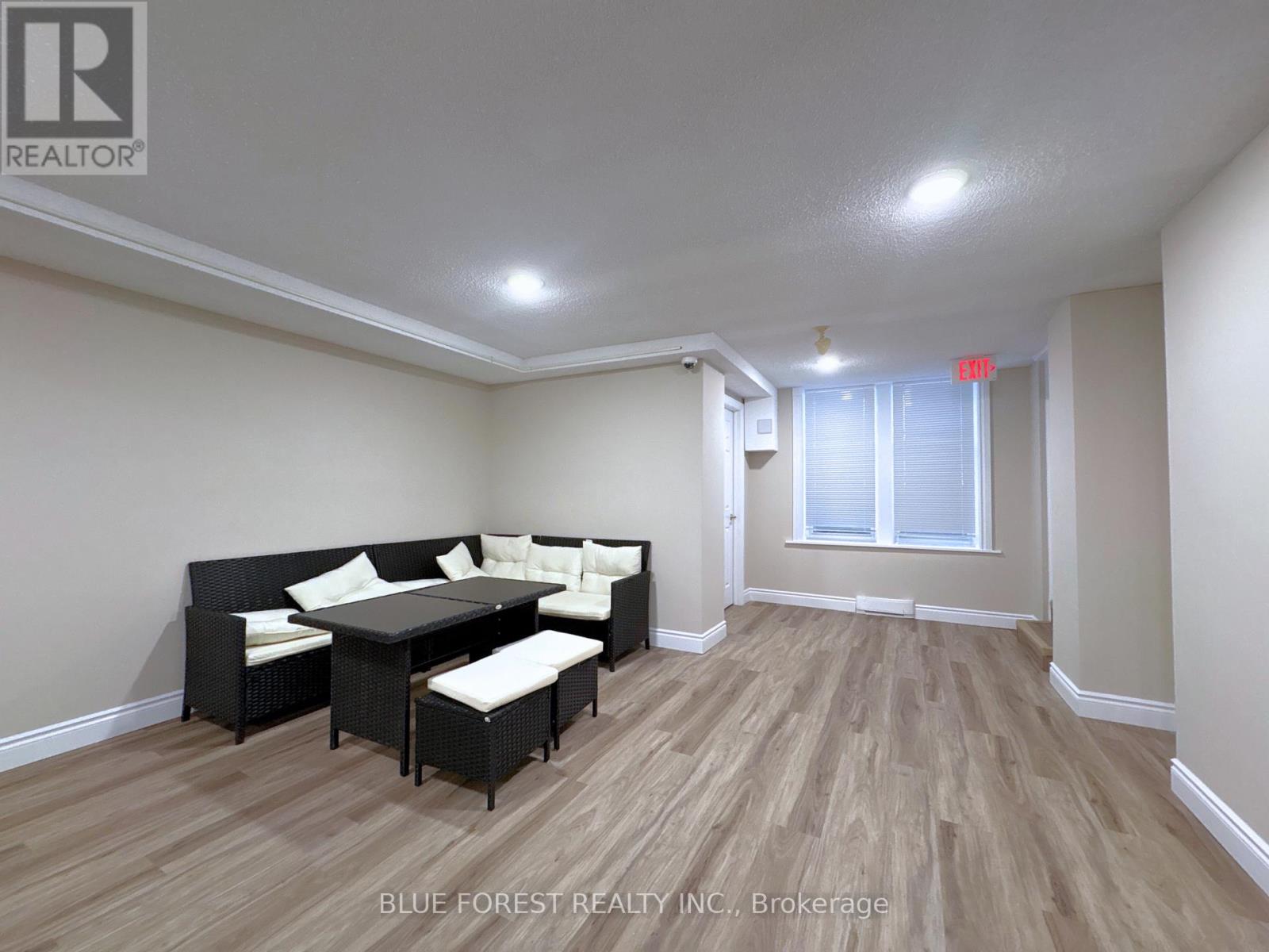 102 - 460 Wellington Street, London East, Ontario  N6A 3P8 - Photo 42 - X12520364