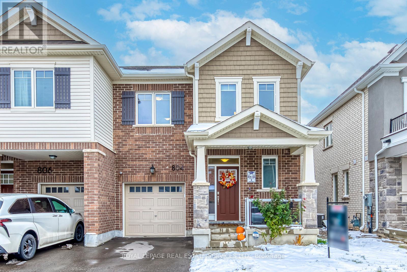 804 Aspen Terrace, Milton, Ontario L9E 1S3 - Photo 2 - W12539788