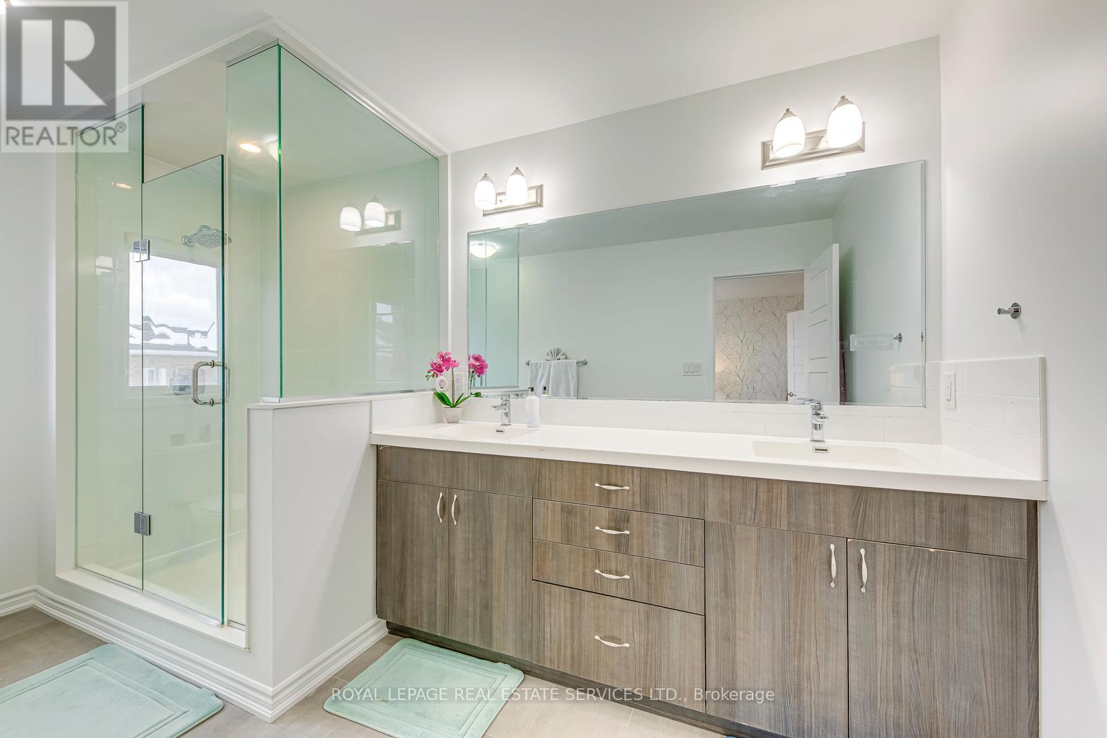 804 Aspen Terrace, Milton, Ontario L9E 1S3 - Photo 20 - W12539788