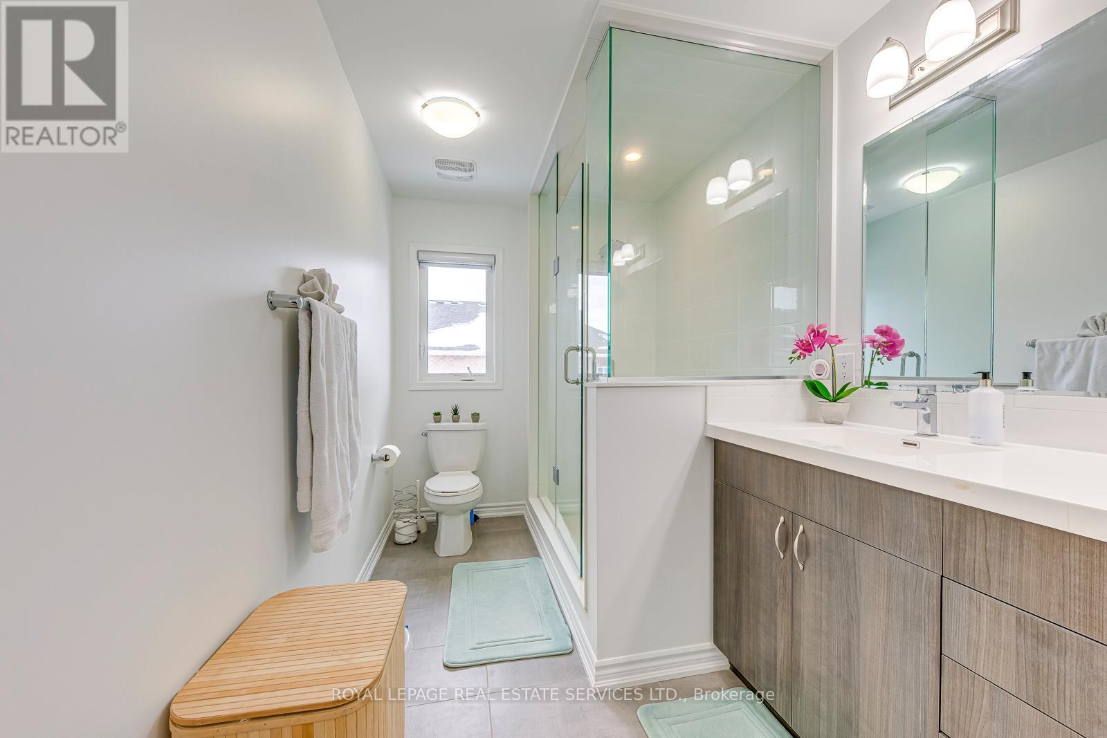 804 Aspen Terrace, Milton, Ontario L9E 1S3 - Photo 21 - W12539788