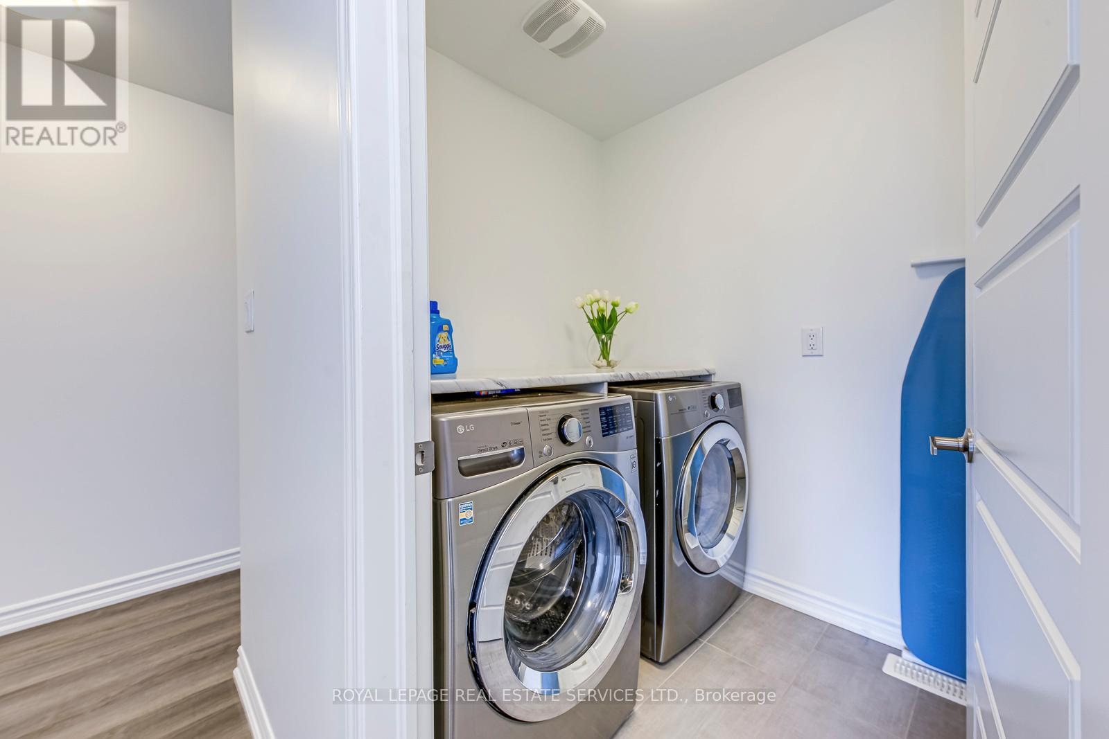 804 Aspen Terrace, Milton, Ontario L9E 1S3 - Photo 27 - W12539788