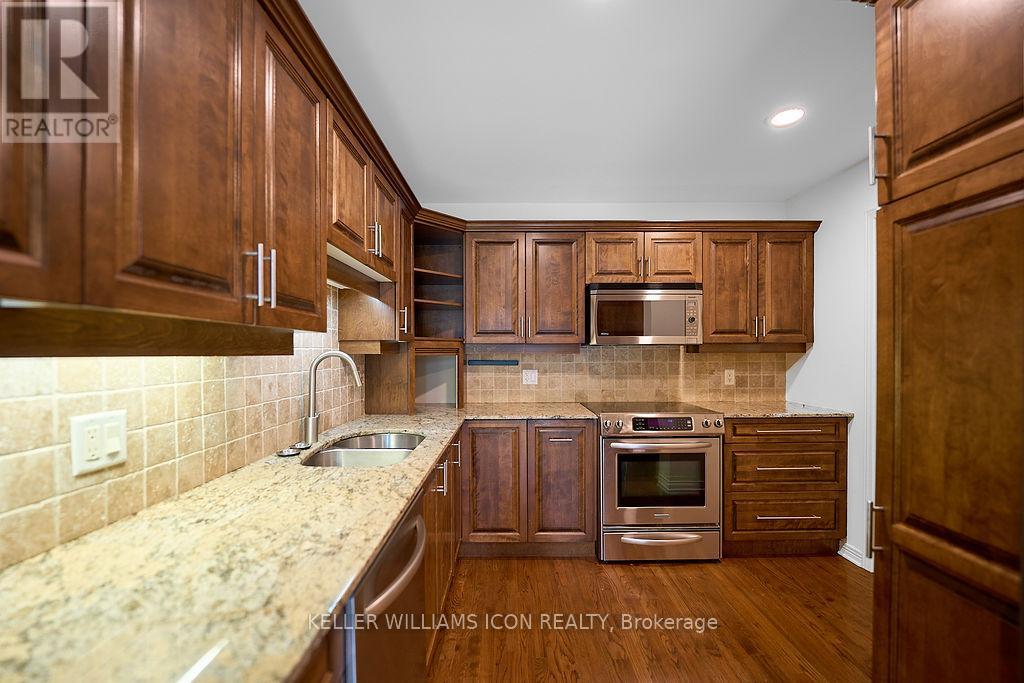 6 Cambray Lane, Ottawa, Ontario  K2K 3C2 - Photo 13 - X12539814