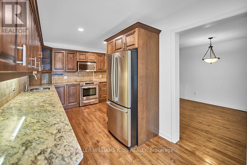 6 Cambray Lane, Ottawa, Ontario  K2K 3C2 - Photo 14 - X12539814