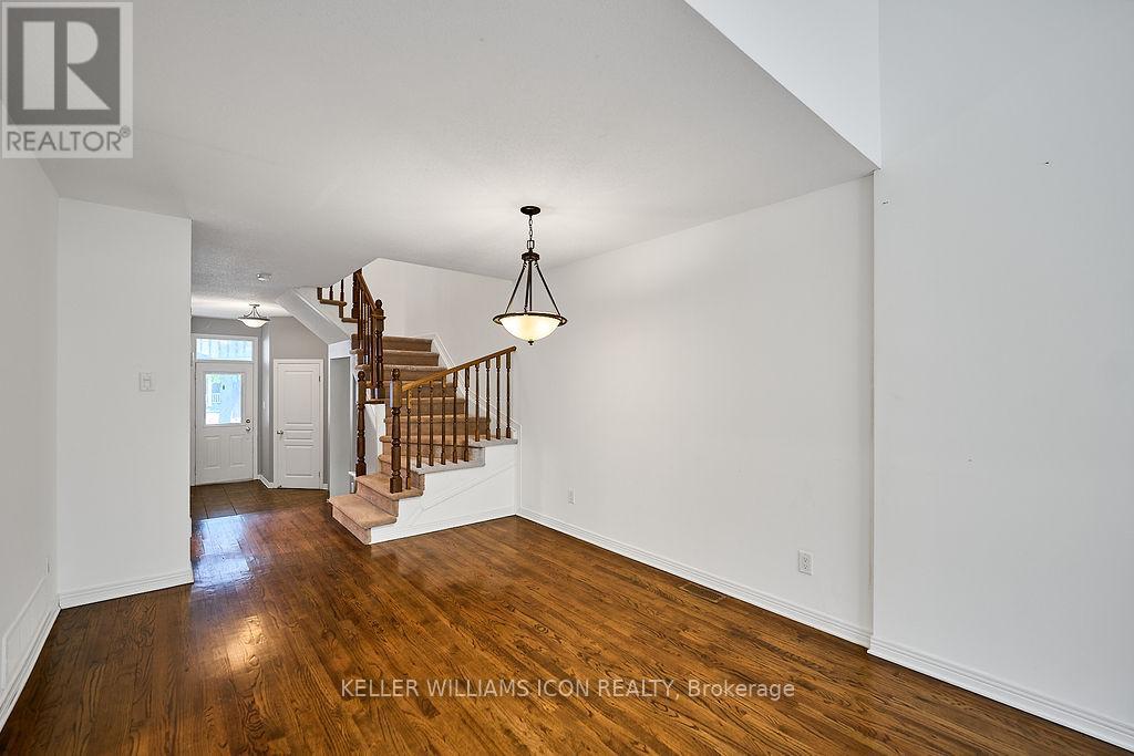 6 Cambray Lane, Ottawa, Ontario  K2K 3C2 - Photo 17 - X12539814