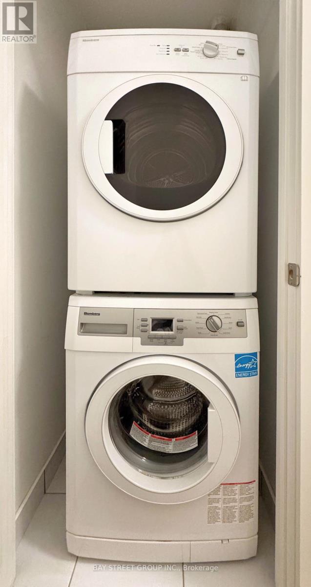 2008 - 210 Simcoe Street, Toronto, Ontario  M5T 0A9 - Photo 8 - C12539810