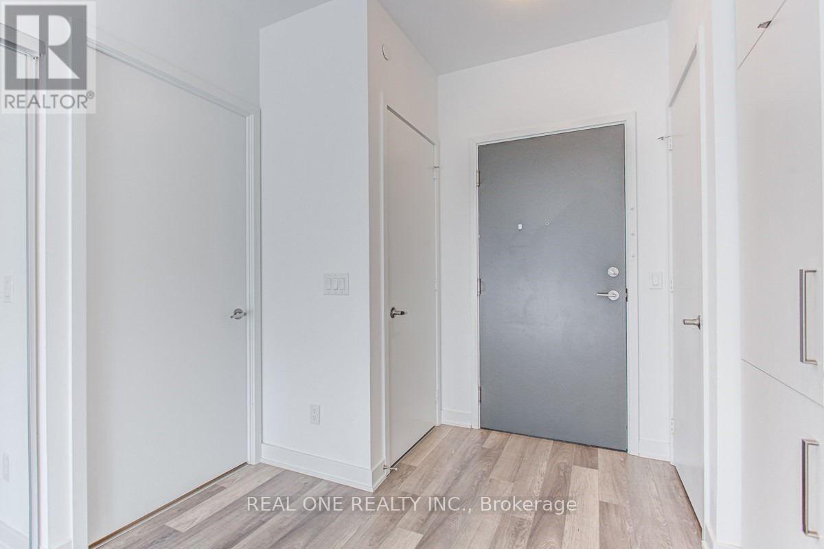 2210 - 5180 Yonge Street, Toronto, Ontario  M2N 5P6 - Photo 2 - C12539816